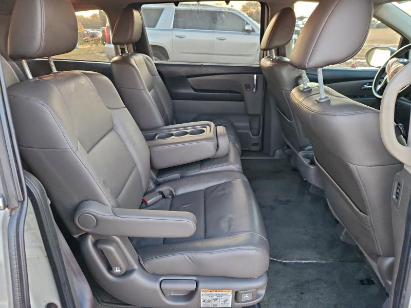 Photo 11 from auction – 2016 HONDA ODYSSEY EX with VIN 5FNRL5H60GB055306