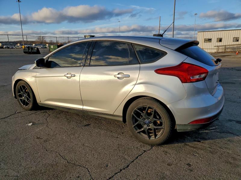 Photo 2 from auction – 2016 FORD FOCUS SE with VIN 1FADP3K26GL205365