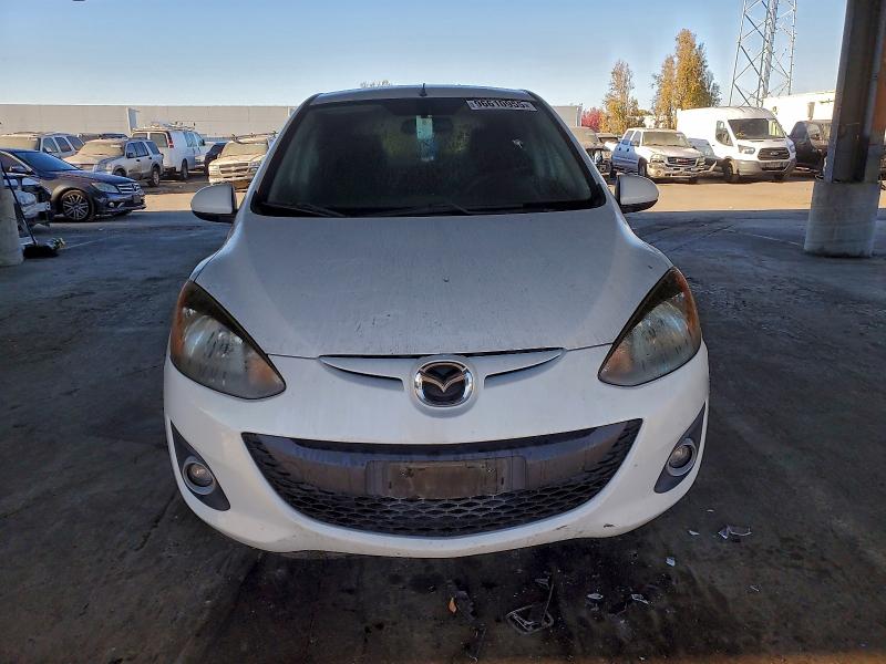 Photo 5 from auction – 2014 MAZDA MAZDA2 TOU with VIN JM1DE1LZ4E0177435