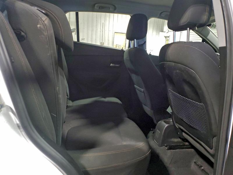 Photo 11 from auction – 2019 CHEVROLET TRAX LS with VIN 3GNCJKSB6KL224634
