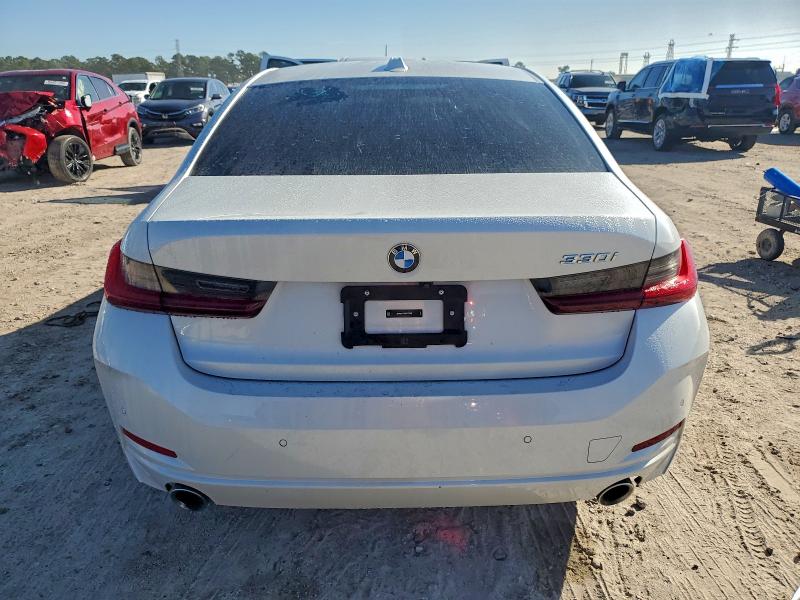 Photo 6 from auction – 2024 BMW 330I with VIN 3MW69FF07R8E27587