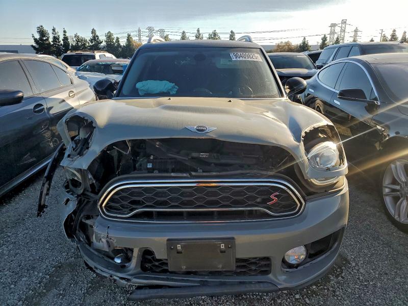 Photo 5 from auction – 2017 MINI COOPER S C with VIN WMZYT3C36H3D98474