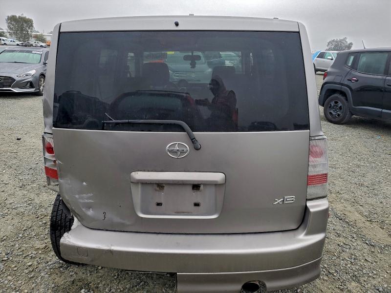 Photo 6 from auction – 2006 TOYOTA SCION with VIN JTLKT324864110334