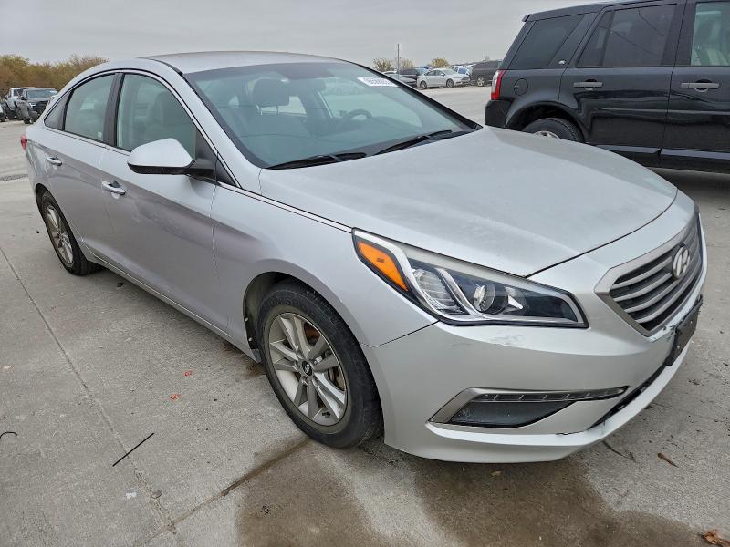 Photo 4 from auction – 2015 HYUNDAI SONATA SE with VIN 5NPE24AF5FH040399