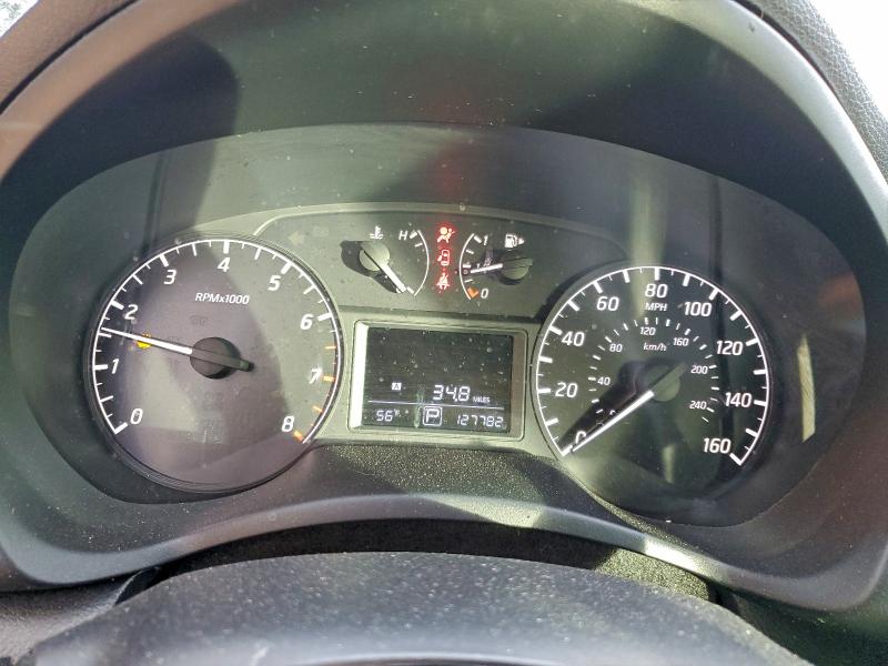 Photo 9 from auction – 2015 NISSAN SENTRA S with VIN 3N1AB7AP1FY327771