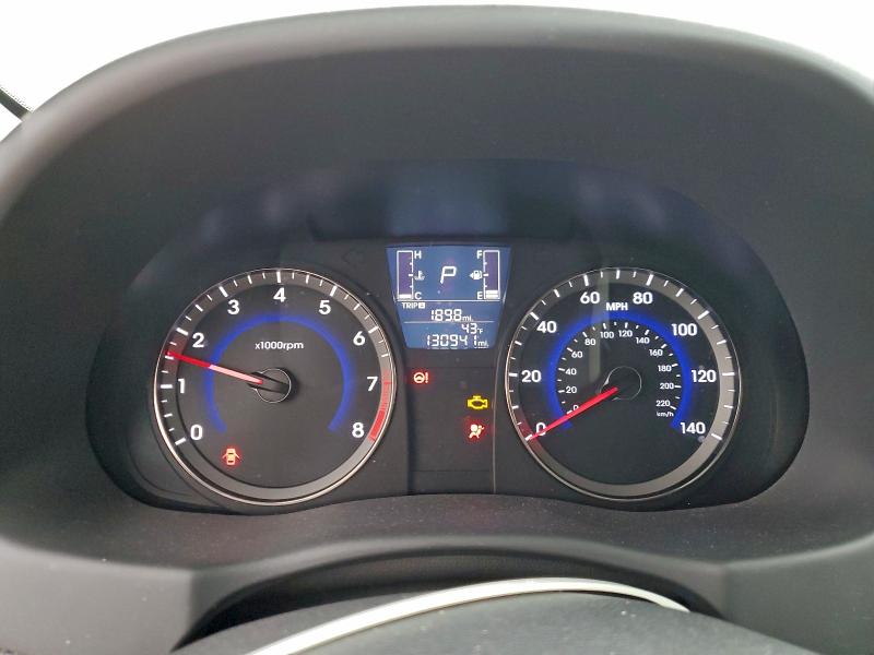 Photo 9 from auction – 2017 HYUNDAI ACCENT with VIN KMHCT4AE0HU373688