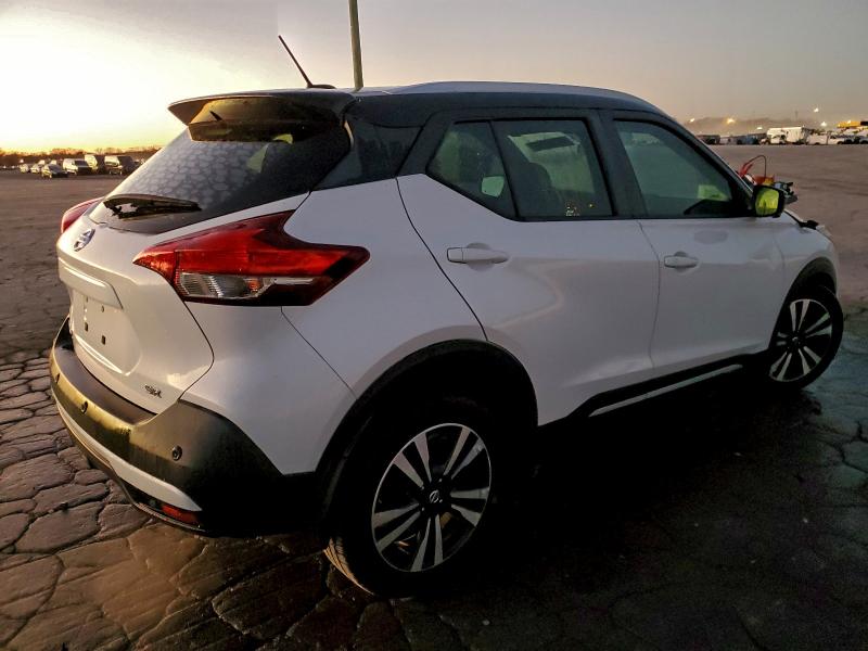 Photo 3 from auction – 2020 NISSAN KICKS SR with VIN 3N1CP5DV2LL505530