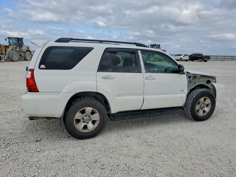 Photo 3 from auction – 2007 TOYOTA 4RUNNER SR with VIN JTEZU14R878069570