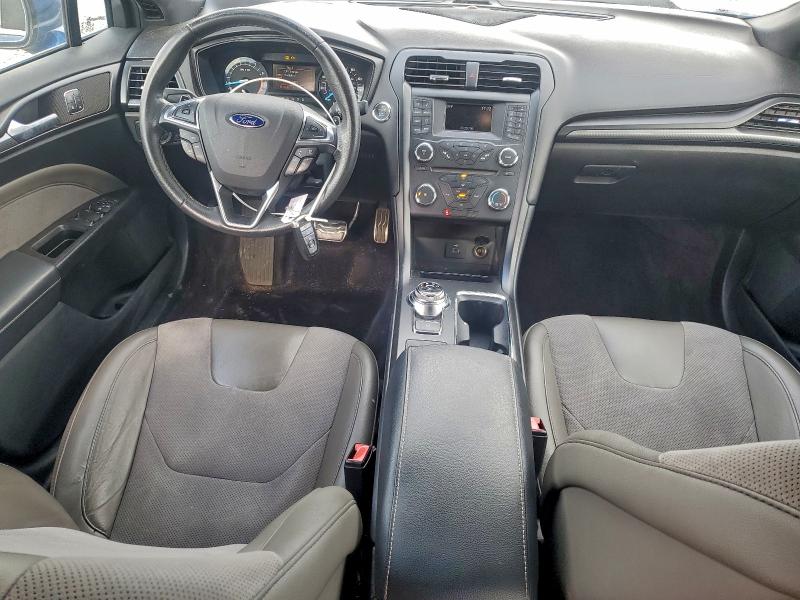 Photo 8 from auction – 2017 FORD FUSION SPO with VIN 3FA6P0VP4HR289221