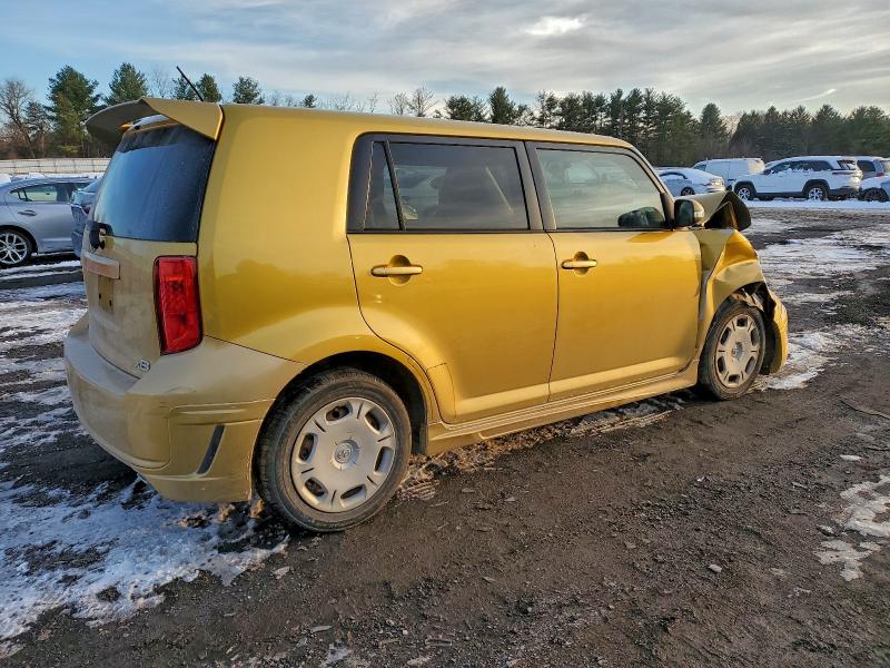Photo 3 from auction – 2008 TOYOTA SCION XB with VIN JTLKE50EX81056606