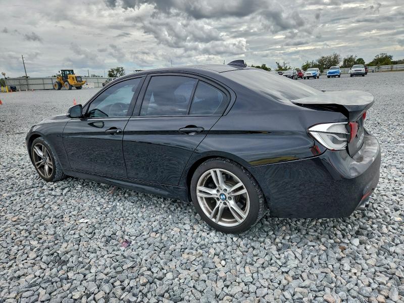 Photo 2 from auction – 2018 BMW 330 with VIN WBA8B9G50JNU97636