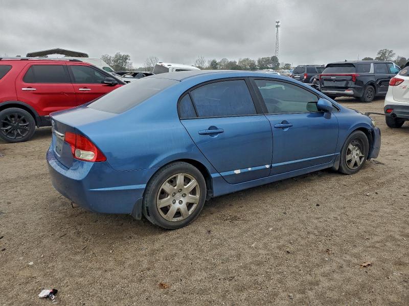Photo 3 from auction – 2009 HONDA CIVIC LX with VIN 19XFA16579E018919
