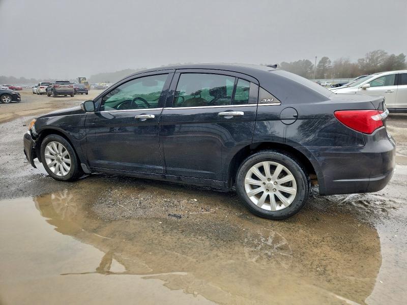 Photo 2 from auction – 2014 CHRYSLER 200 LIMITE with VIN 1C3CCBCG6EN158771
