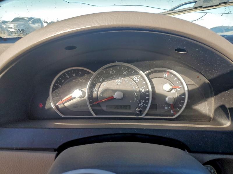 Photo 9 from auction – 2008 KIA SORENTO with VIN KNDJD735085775809