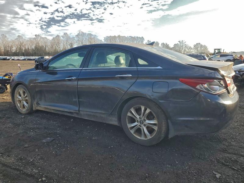 Foto 2 de la subasta – 2011 HYUNDAI SONATA SE con VIN 5NPEC4AC3BH302045