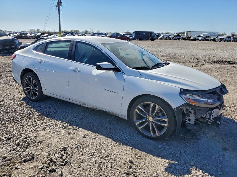 Photo 4 from auction – 2021 CHEVROLET MALIBU LT with VIN 1G1ZD5ST8MF072897
