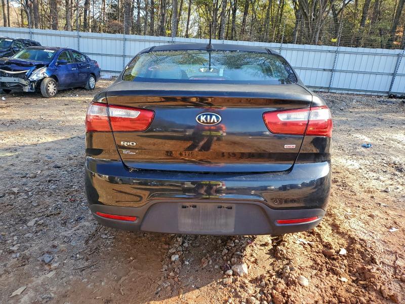 Photo 6 from auction – 2015 KIA RIO LX with VIN KNADM4A33F6431859