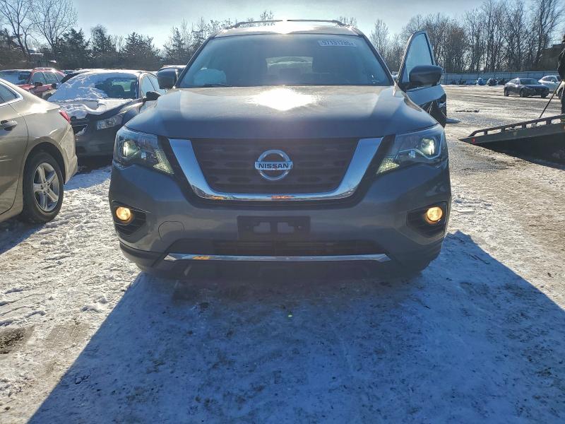Photo 5 from auction – 2017 NISSAN PATHFINDER with VIN 5N1DR2MM9HC620089