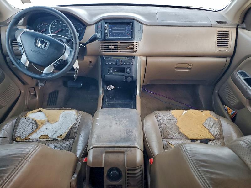 Photo 8 from auction – 2004 HONDA PILOT EXL with VIN 2HKYF18514H594338