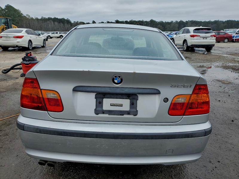 Photo 6 from auction – 2002 BMW 325 I with VIN WBAET37422NJ18920