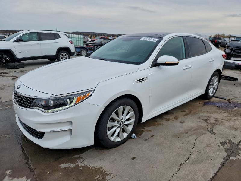 KIA OPTIMA EX 2016 with VIN 5XXGU4L33GG069984 - Photo from auction
