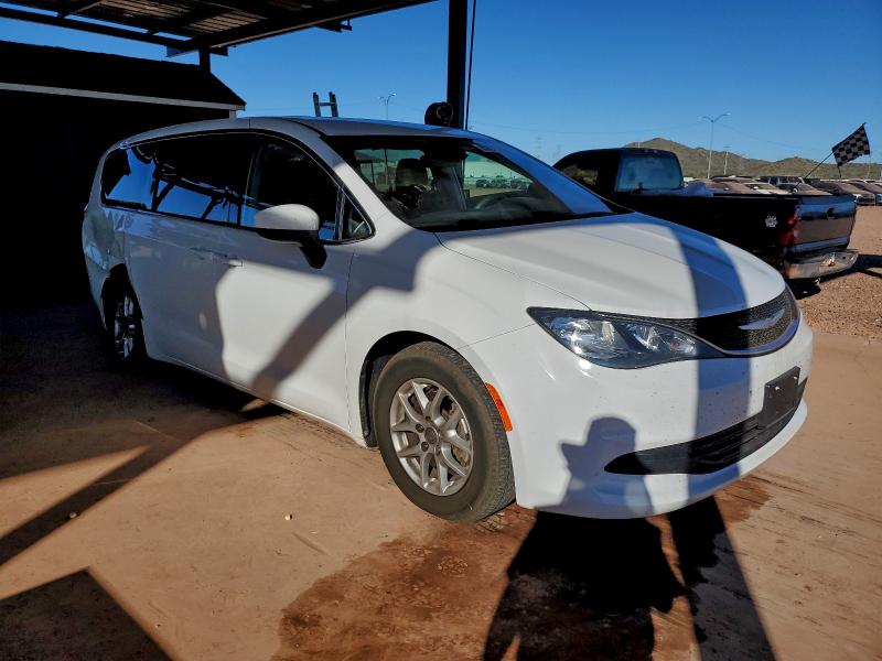 Photo 4 from auction – 2017 CHRYSLER PACIFICA L with VIN 2C4RC1CG3HR836965