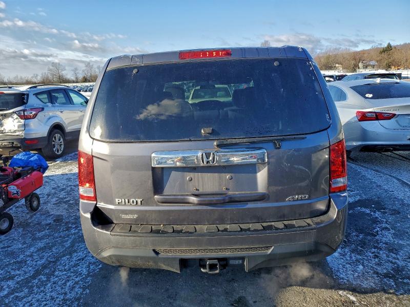 Photo 6 from auction – 2014 HONDA PILOT LX with VIN 5FNYF4H23EB011999