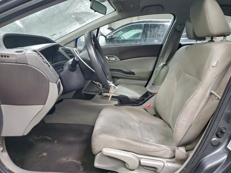 Photo 7 from auction – 2012 HONDA CIVIC LX with VIN 19XFB2F53CE109339