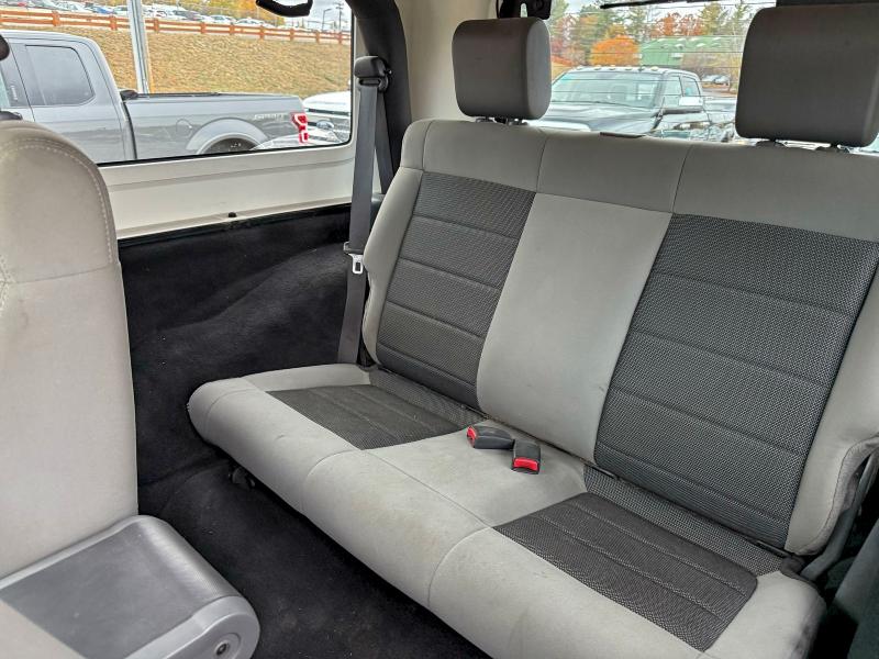 Photo 6 from auction – 2008 JEEP WRANGLER X with VIN 1J4FA24168L582227