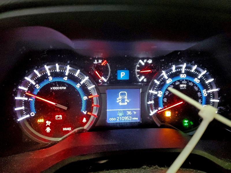 Photo 9 from auction – 2014 TOYOTA 4RUNNER with VIN JTEBU5JR2E5181504
