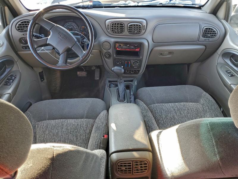 صورة رقم 8 من المزاد - 2002 CHEVROLET TRAILBLAZE مع VIN 1GNDS13S822247618