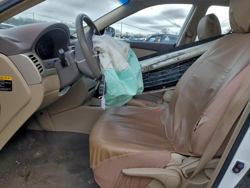 Zdjęcie 7 z aukcji – 2008 KIA OPTIMA LX z VIN KNAGE123485219326