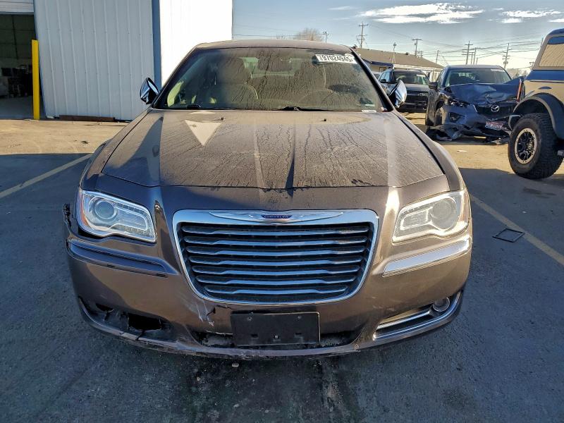 Фото 5 с аукциона – 2013 CHRYSLER 300C с VIN 2C3CCAKT5DH564721