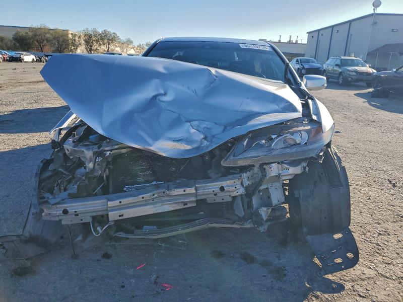 Photo 5 from auction – 2015 HONDA ACCORD EXL with VIN 1HGCT2B89FA002045