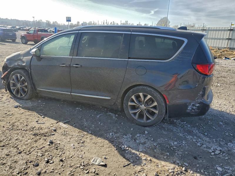Photo 2 from auction – 2020 CHRYSLER PACIFICA L with VIN 2C4RC1GG6LR236315