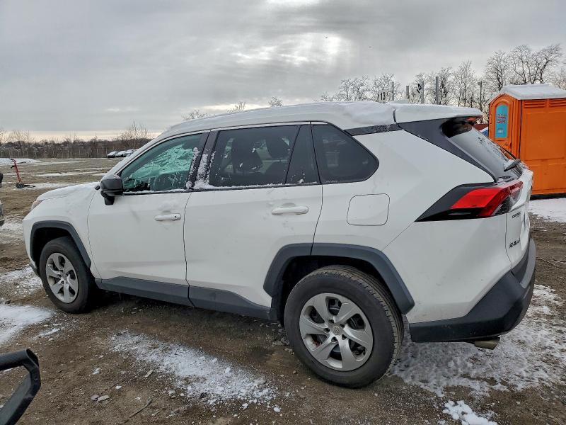 Photo 2 from auction – 2019 TOYOTA RAV4 LE with VIN 2T3H1RFV6KW021389