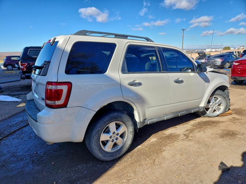 Photo 3 from auction – 2011 FORD ESCAPE XLT with VIN 1FMCU9DG8BKB46310