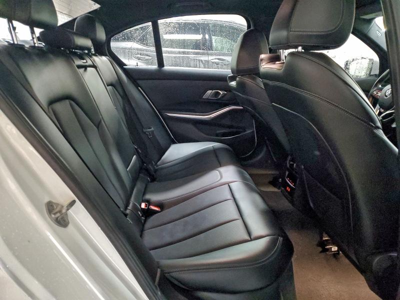 Photo 10 from auction – 2023 BMW 330XI with VIN 3MW89FF00P8D02758