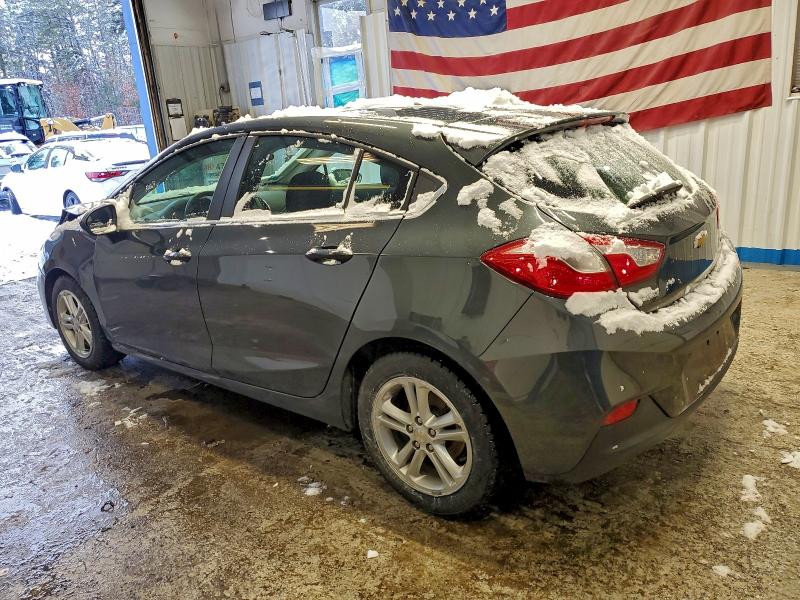 Photo 2 from auction – 2017 CHEVROLET CRUZE LT with VIN 3G1BE6SM3HS588115