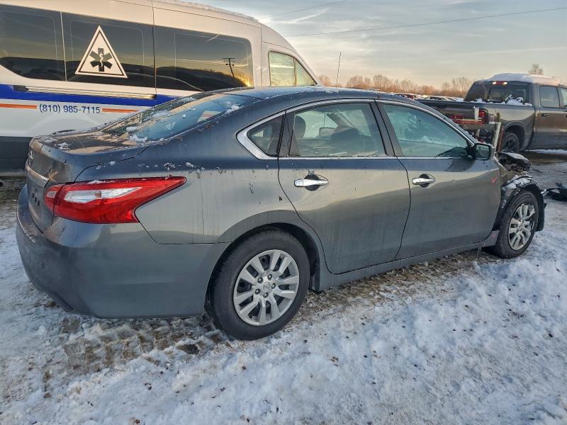 Photo 3 from auction – 2016 NISSAN ALTIMA 2.5 with VIN 1N4AL3AP8GC232157