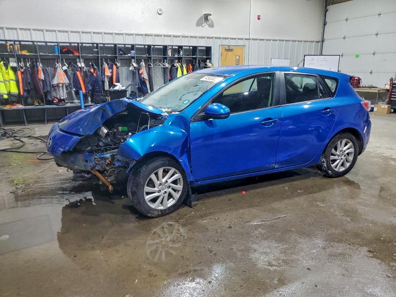 MAZDA 3 I 2012 with VIN JM1BL1L8XC1612731 - Photo from auction