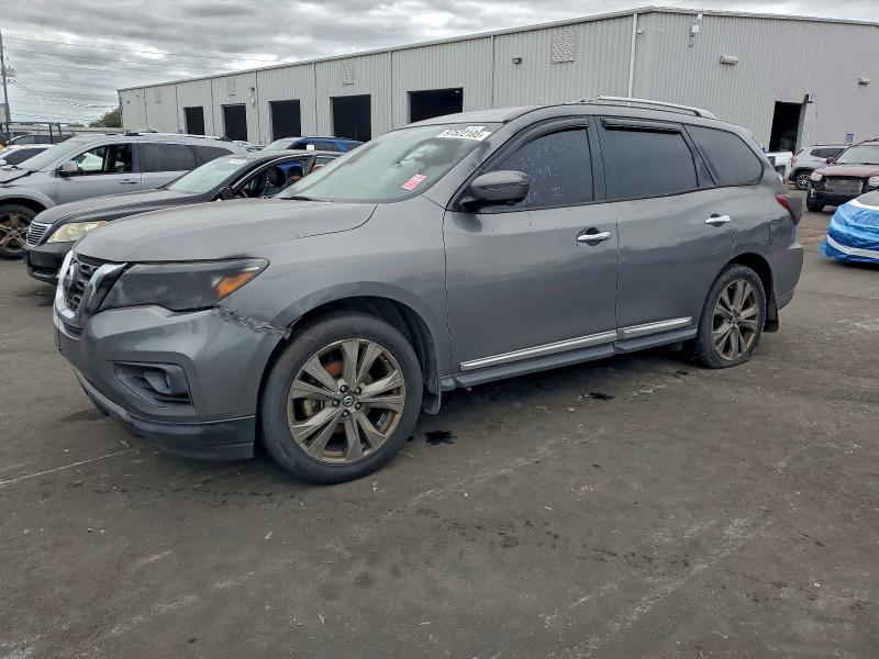NISSAN PATHFINDER 2017 with VIN 5N1DR2MM9HC601395 - Photo from auction