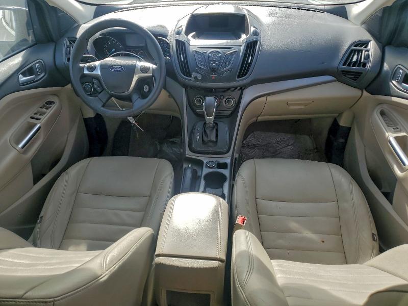 Photo 8 from auction – 2015 FORD ESCAPE SE with VIN 1FMCU0G9XFUA32098