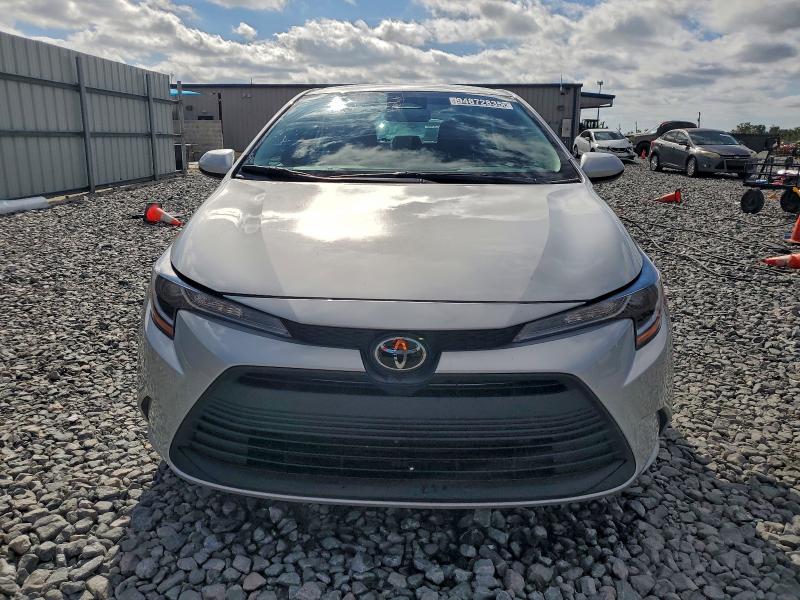 Photo 5 from auction – 2025 TOYOTA COROLLA LE with VIN 5YFB4MDE2SP310783