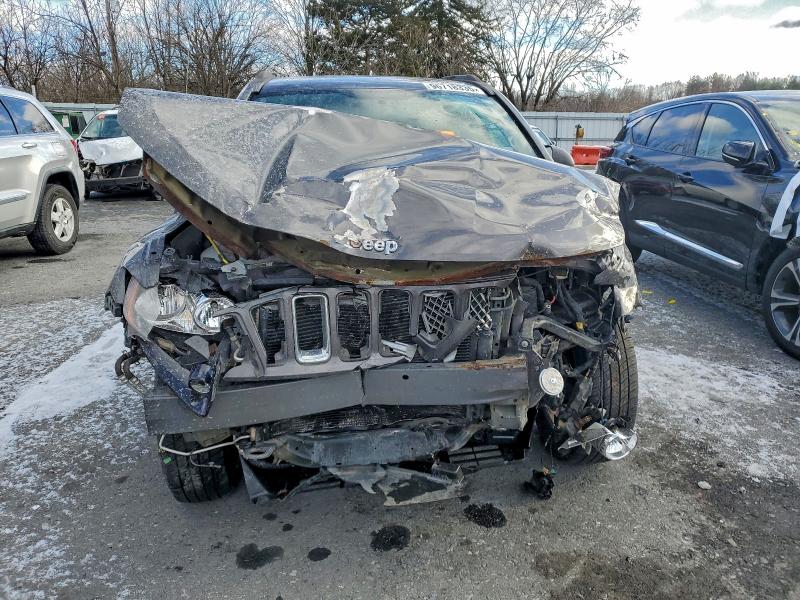 Photo 5 from auction – 2014 JEEP COMPASS with VIN 1C4NJDEBXED821126