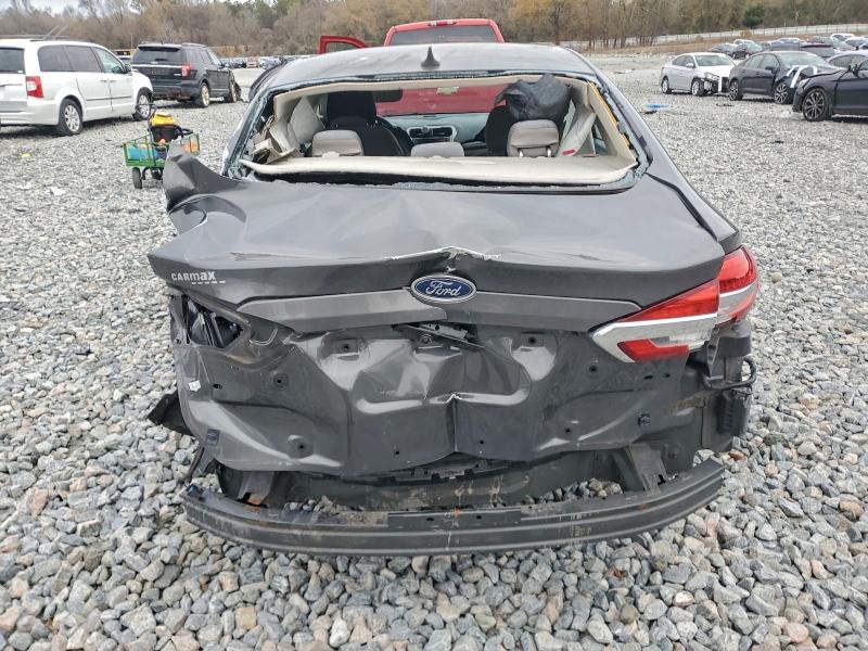 Photo 6 from auction – 2019 FORD FUSION with VIN 3FA6P0LU6KR242448