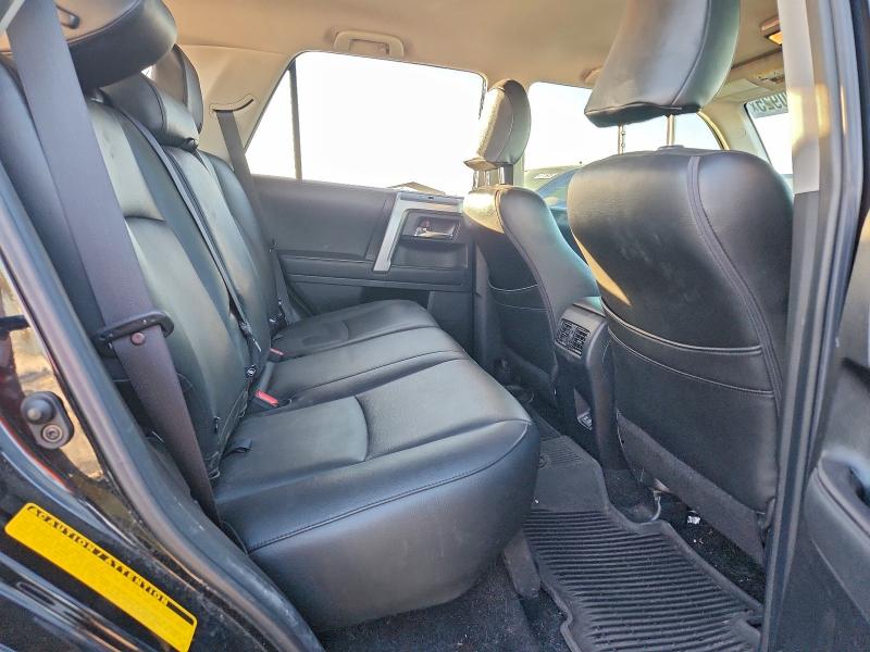 Photo 11 from auction – 2021 TOYOTA 4RUNNER SR with VIN JTEBU5JR8M5891795