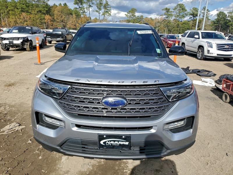 Photo 5 from auction – 2022 FORD EXPLORER X with VIN 1FMSK7DH2NGA75871