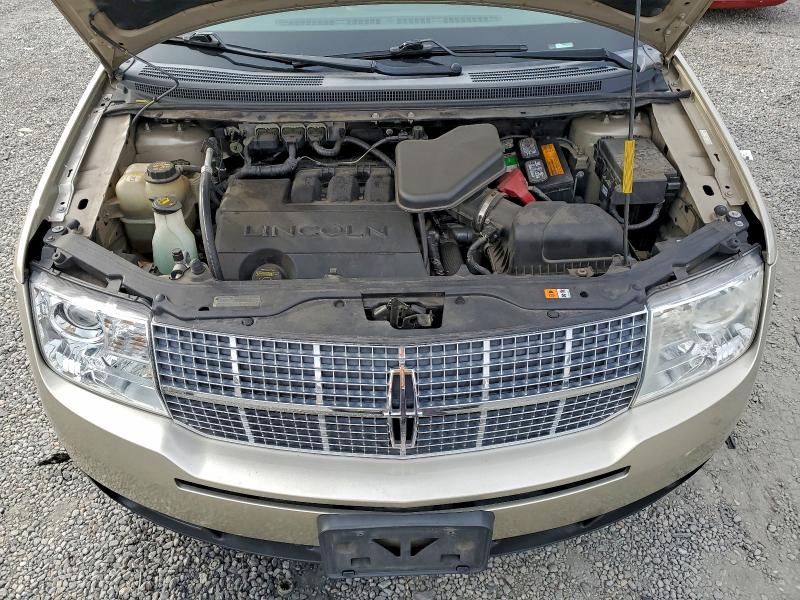 Photo 12 from auction – 2010 LINCOLN MKX with VIN 2LMDJ6JC6ABJ25742