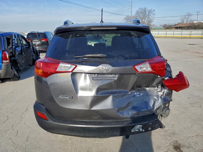 Photo 6 from auction – 2013 TOYOTA RAV4 XLE with VIN JTMRFREVXDD018924